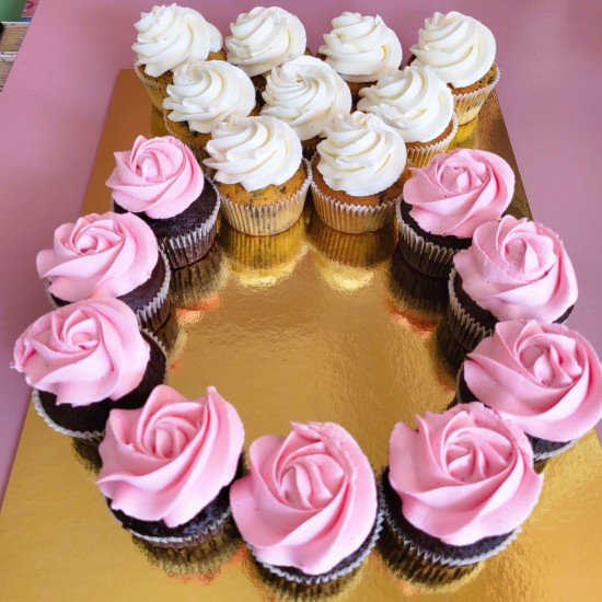 wedding ring cupcakes