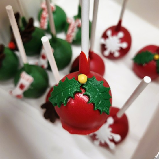 christmas cake pops