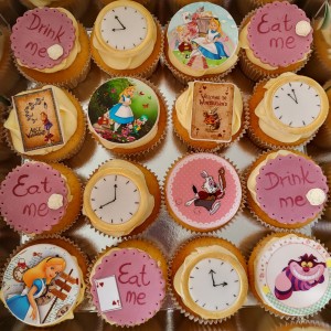 cupcakes Alice in Wonderland