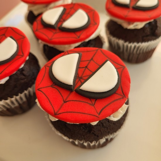 cupcakes spiderman 