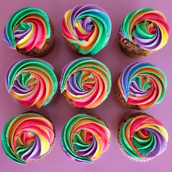 cupcakes rainbow