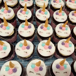 cupcake unicorn