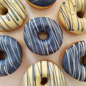 donuts with lines