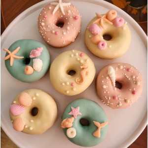 donuts with shells