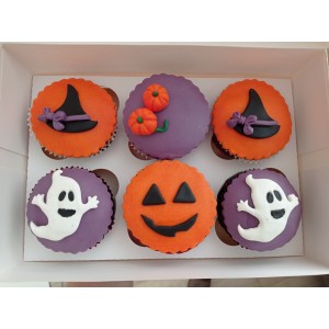 halloween cupcakes με ζαχαρόπαστα