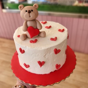 love cake με αρκουδάκι