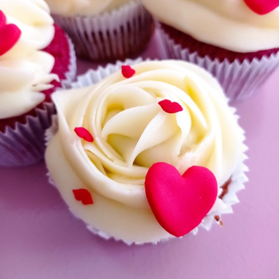 red velvet love cupcake