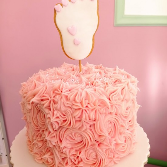 baby rosettes cake