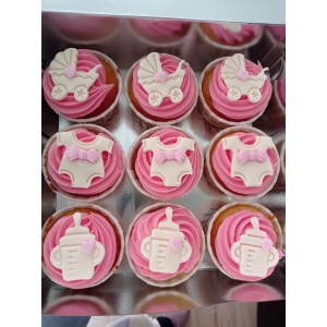 baby midi cupcakes