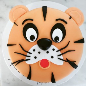 animal faces cake