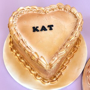 golden heart cake