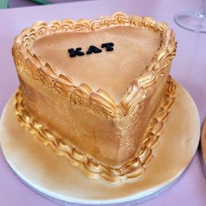 golden heart cake